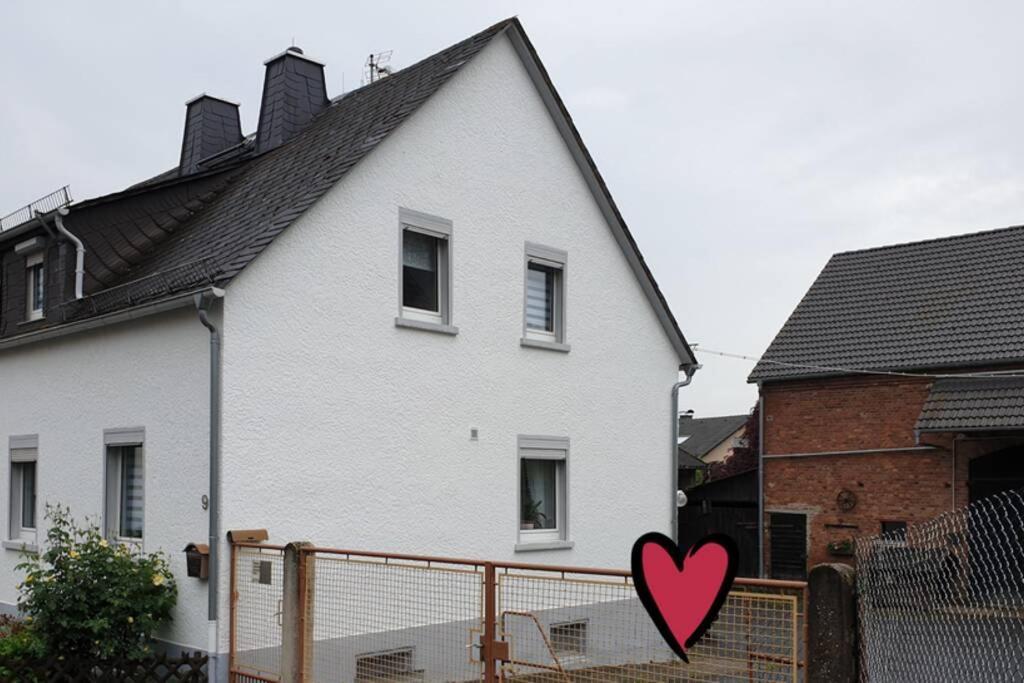 Haus Burbach Bad Camberg Exterior foto